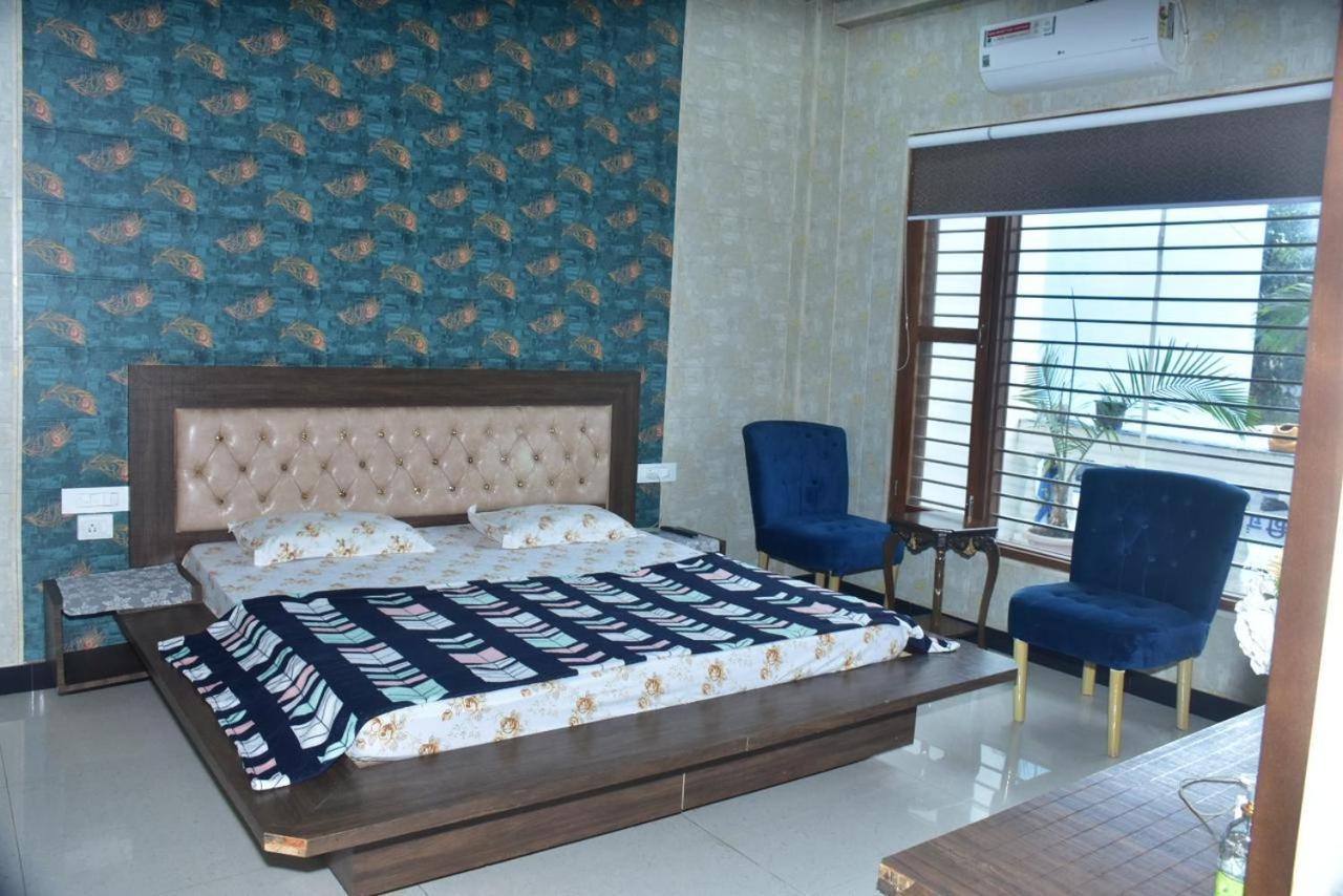Shreshth Home Stay - Best Family Accommodation - 3Km From Har Ki Pauri, Haridwar, Uttarakhand Exterior foto