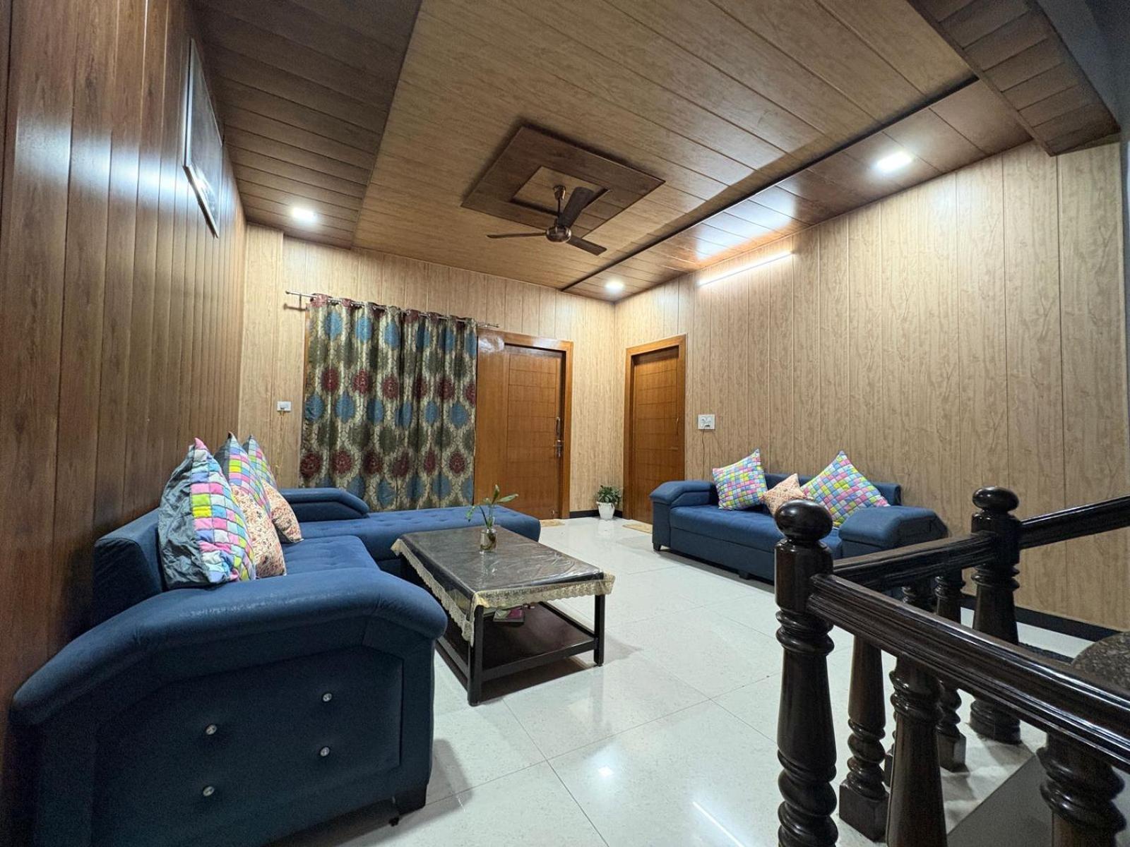 Shreshth Home Stay - Best Family Accommodation - 3Km From Har Ki Pauri, Haridwar, Uttarakhand Exterior foto